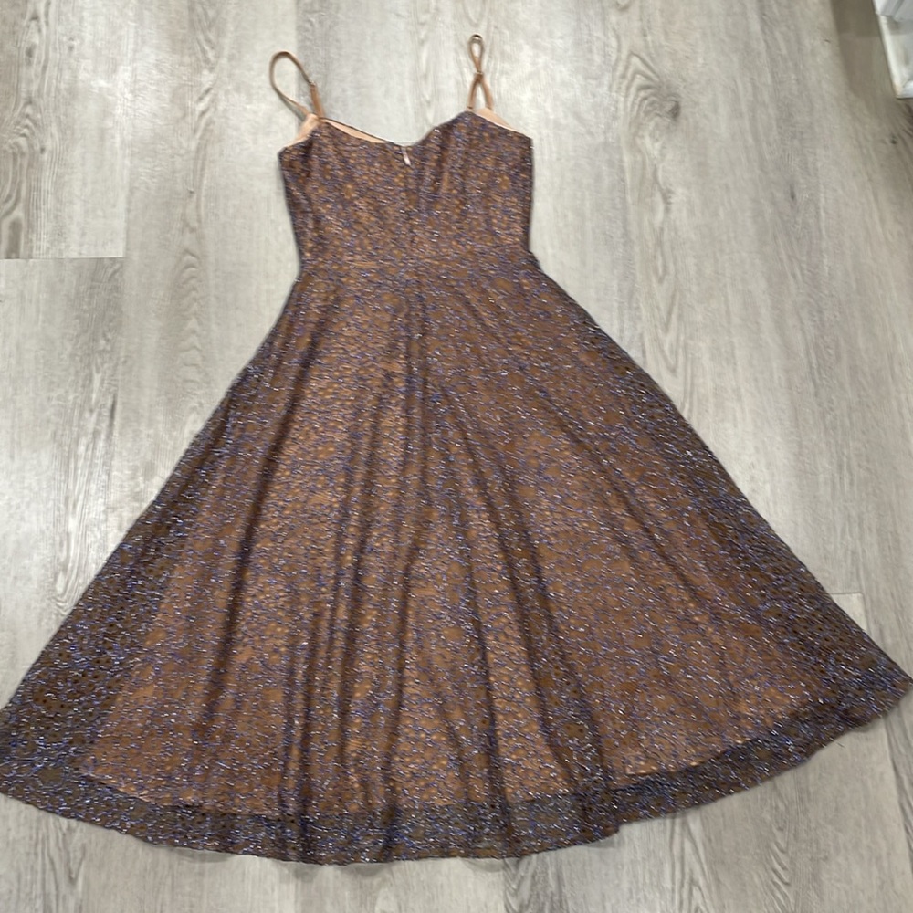 Dress the population dress - Picture 5 of 6